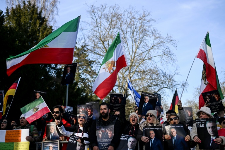 Une manifestation contre le régime iranien à Francfort, en Allemagne, le 16 janvier 2026