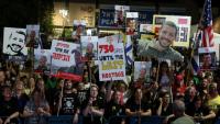 Rassemblement à Tel-Aviv pour appeler à la restitution de tous les corps d'otages encore retenus par le Hamas à Gaza, le 25 octobre 2025
