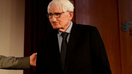 Le philosophe allemand Jürgen Habermas, le 16 mars 2017 à Berlin 