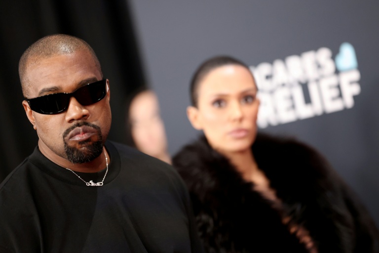 Le rappeur américain Kanye West lors de la 67e édition des Grammy Awards, le 2 février 2025 à Los Angeles, en Californie