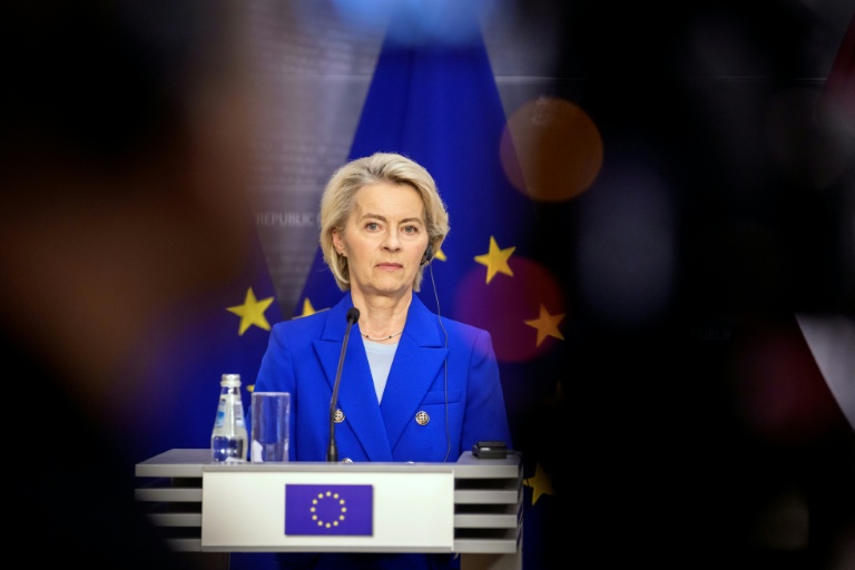 La présidente de la Commission européenne, Ursula von der Leyen, participe à une conférence de presse à Riga, en Lettonie, le 29 août 2025