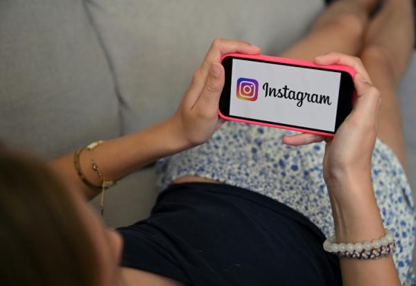 L'Union européenne a ordonné vendredi à Meta de modifier les interfaces de Facebook et Instagram qu'elle juge trop "addictives"