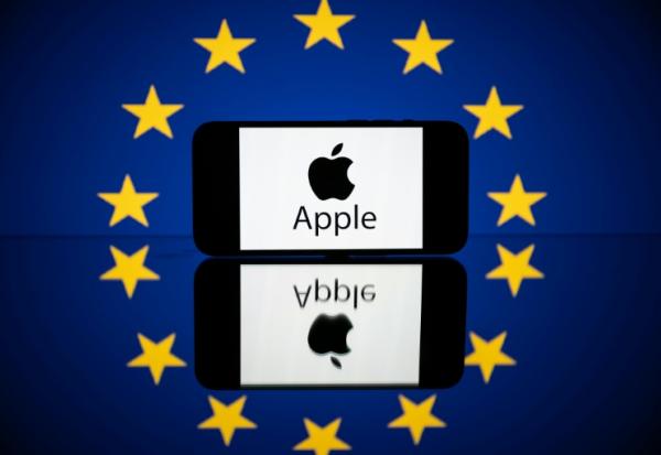 La Commission européenne a salué mardi la décision du géant de la tech américain Apple de se conformer à certaines dispositions d'une loi européenne régulant les marchés du numérique