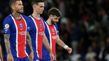 La déception des joueurs du PSG après leur défaite à domicile face à Monaco, le 4 septembre 2026 au Parc des Princes