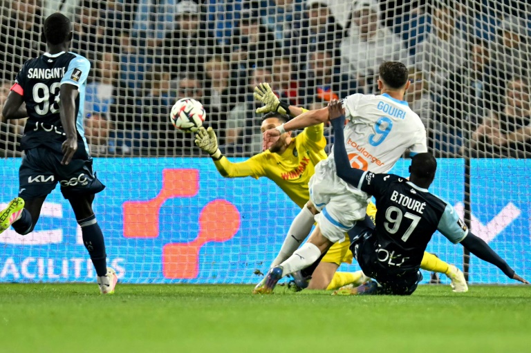 L'attaquant algérien de Marseille Amine Gouiri marque le premier but de l'OM au Havre samedi, lors de la 33e journée de Ligue 1.