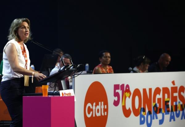 La secrétaire générale de la CFDT Marylise Léon s'exprime à l'ouverture du congrès du syndicat le 22 juin 2026 à Bordeaux
