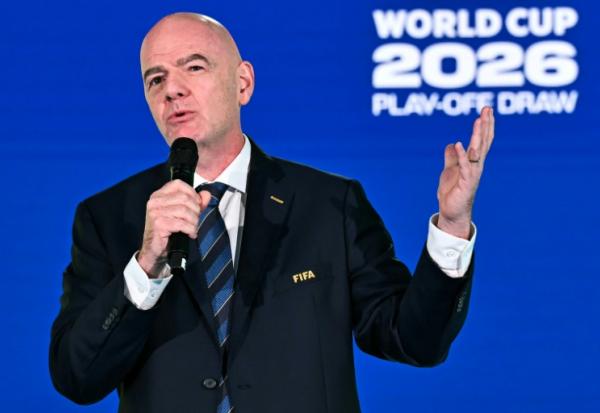 Le président de la Fifa, Gianni Infantino, lors du tirage au sort des barrages de la Coupe du monde 2026, à Zurich, le 20 novembre 2025