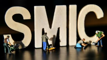 La revalorisation automatique du Smic a relancé débats et crispations sur l'évolution des salaires