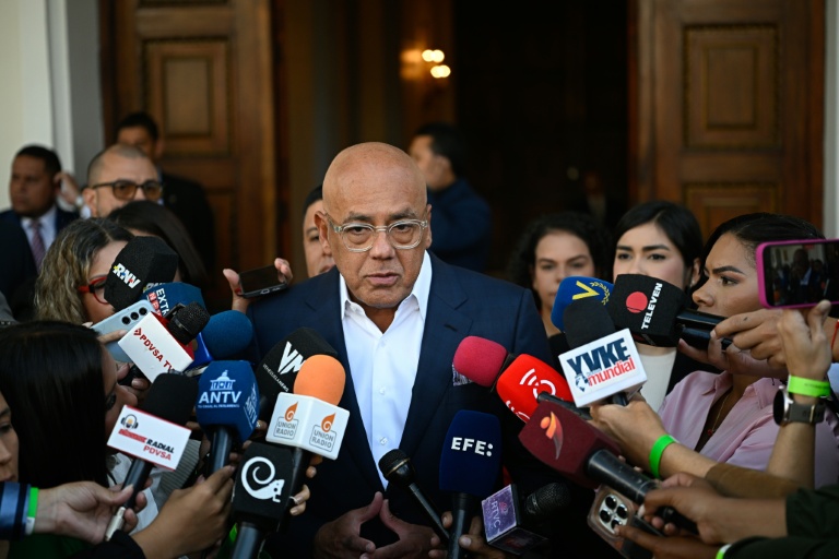 Le président de l'Assemblée nationale du Venezuela, Jorge Rodriguez, s'exprime devant la presse, le 5 mars 2026 à Caracas
