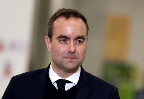 Le Premier ministre Sebastien Lecornu lors d'un déplacement à Rosny-sur-Bois, France, le 23 janvier 2026