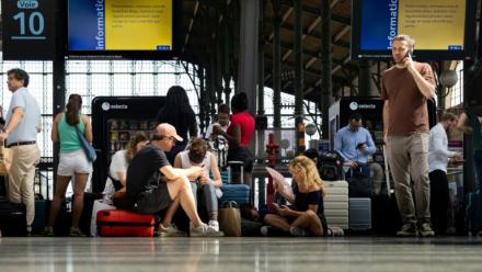 Des passagers à la Gare du Nord, à Paris, le 22 juin 2026