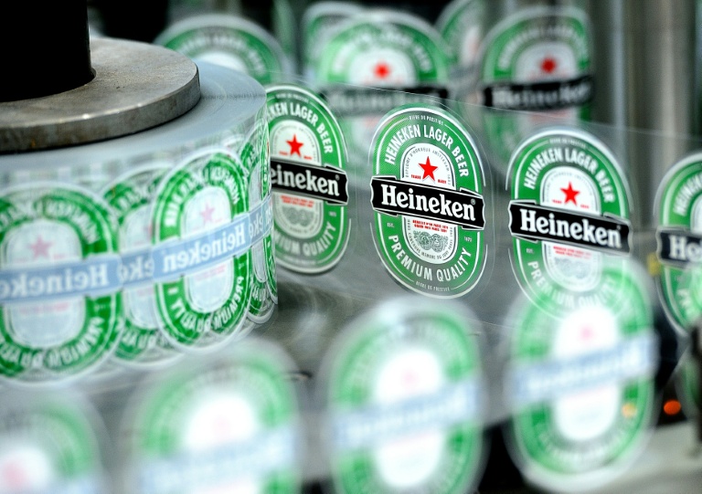 Heineken compte supprimer entre 5.000 et 6.000 emplois face à ce qu'il a qualifié de 