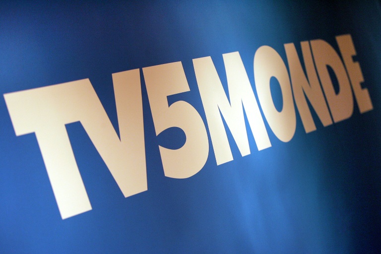 Le régime militaire du Burkina Faso a interdit mardi la diffusion de la chaîne 
de télévision française TV5 Monde pour 