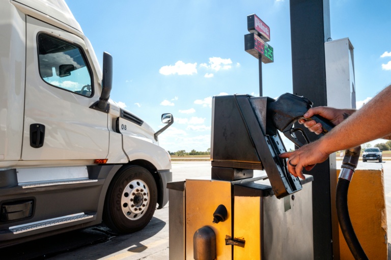 Pompe à diesel dans une station-service le 14 septembre 2026 à Buda, au Texas.