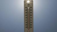 Un thermomètre indique 35°C à Montreuil, le 14 août 2025