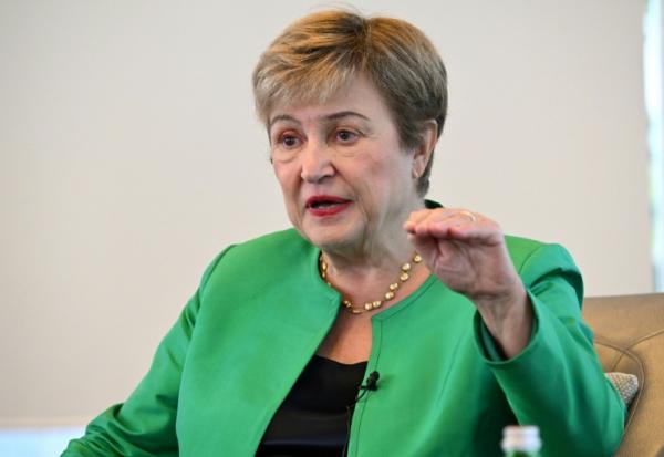 Kristalina Georgieva, directrice générale du Fonds monétaire international (FMI), s'exprime lors d'un entretien avec l'AFP à l'issue de la cérémonie d'ouverture des Assemblées annuelles du FMI à Singapour, le 7 octobre 2026. 