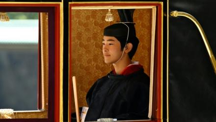 Le prince japonais Hisahito lors de sa cérémonie de passage à l'âge adulte le 6 septembre 2025 au palais impérial de Tokyo