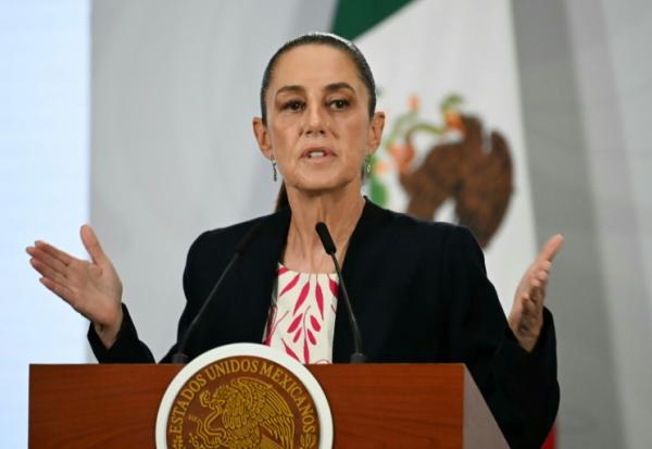 La présidente du Mexique Claudia Sheinbaum, lors de sa conférence de presse quotidienne, au Palais national de Mexico, le 6 avril 2026.