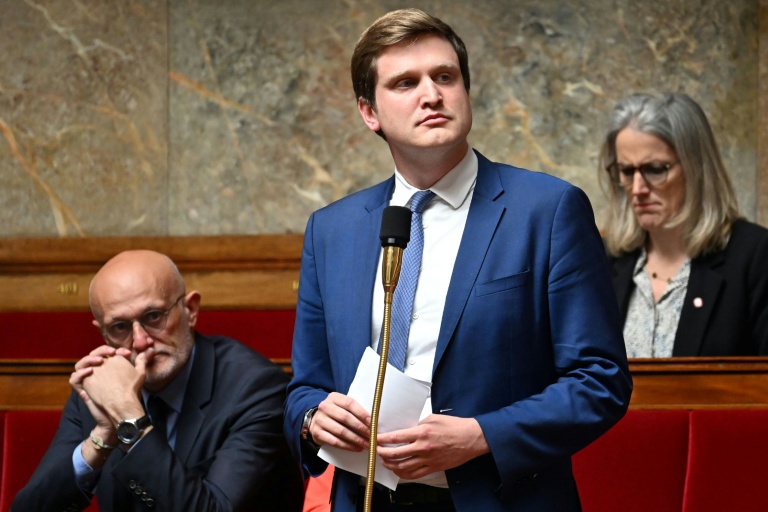 Le député Renaissance Charles Rodwell, le 16 mai 2023 à l'Assemblée nationale, à Paris