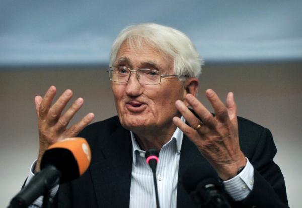 Le philosophe allemand Jürgen Habermas, le 6 août 2013 à Athènes 