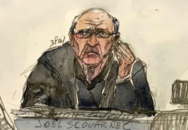 L'ex-chirurgien Joël Le Scouarnec à l'ouverture de son procès à Vannes pour viols et agressions sexuelles sur 299 patients, le 24 février 2025 
