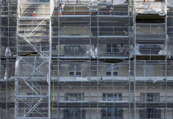 Le Sénat examine mardi en première lecture une proposition de loi déposée par LR pour "relancer la construction et la production de logements"