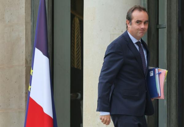 Le ministre des Armées, Sébastien Lecornu, arrive à l'Elysée, le 4 septembre 2025 à Paris