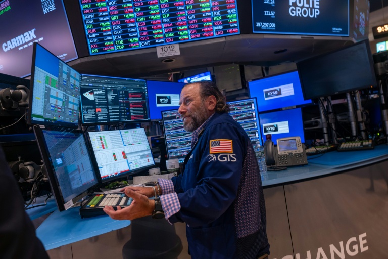 Trader sur le parquet du New York Stock Exchange (NYSE) le 3 septembre 2025.