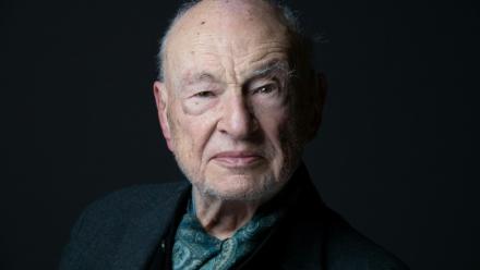 Le sociologue et philosophe français Edgar Morin, le 8 mars 2022 à Paris 