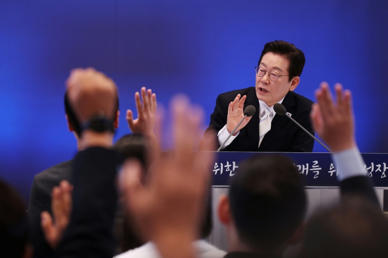 Le président sud-coréen Lee Jae Myung lors d'une conférence de presse à Séoul, le 11 septembre 2025
