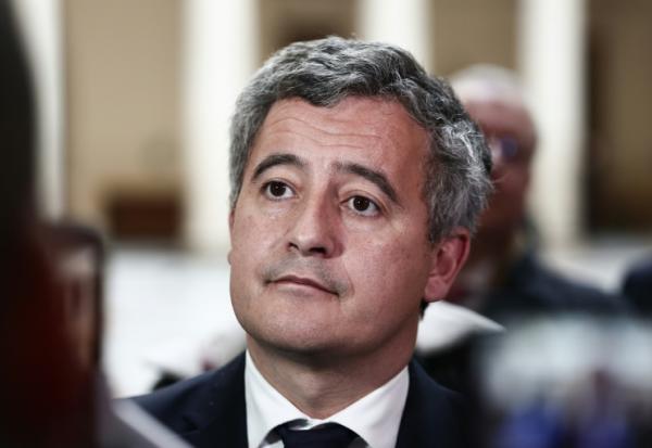 Le ministre de la Justice Gerald Darmanin s'adresse à la presse, le 9 février 2026 à Aix-en-Provence 