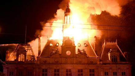 La mairie de Limoges incendiée le 17 octobre 2026, jour de mobilisation nationale contre la "vie chère"