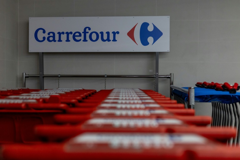 La CFDT, qui contestait le passage en location-gérance de nombreux magasins Carrefour et dénonçait un 