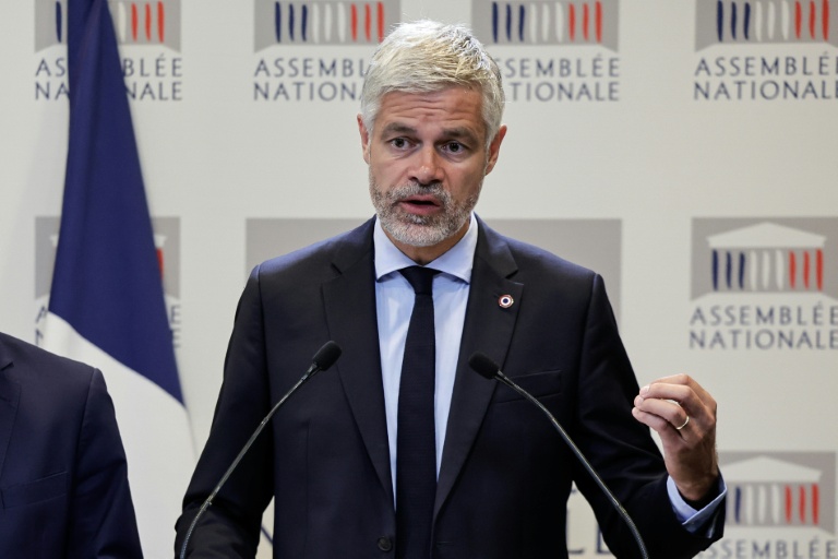 Le patron des députés LR Laurent Wauquiez lors d'une conférence de presse, le 16 juillet 2025