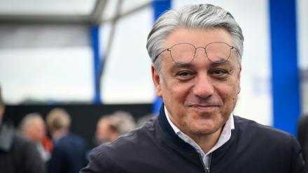 L'ancien PDG de Renault Luca de Meo, le 27 mai 2025 à Dieppe, dans le nord-ouest de la France