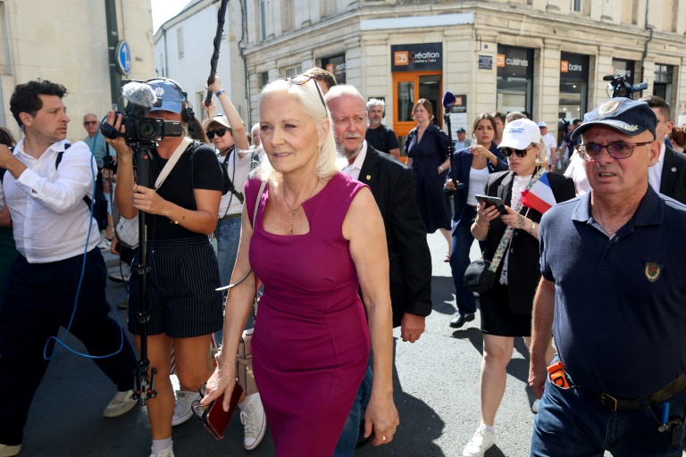 Marie-Caroline Le Pen, soeur de Marine Le Pen, le 8 juillet 2026 à La Flèche, dans la Sarthe