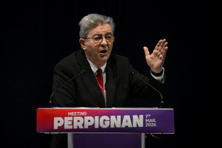 Le fondateur de La France insoumise Jean-Luc Mélenchon lors d'un meeting le 1er mars 2026 à Perpignan