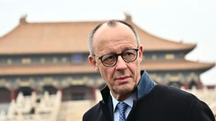 Le chancelier allemand Friedrich Merz visite la Cité interdite à Pékin, le 26 février 2026