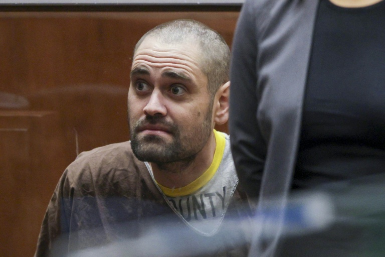 Nick Reiner lors d'une comparution devant un tribunal de Los Angeles, le 23 février 2026 en Californie