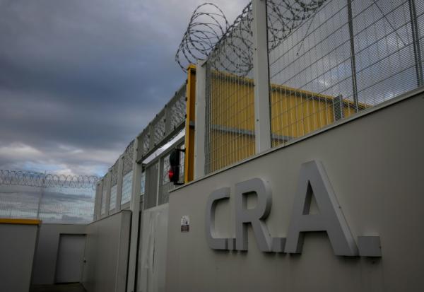 Un Centre de rétention administrative (CRA) à Colombier-Saugnieu, le 24 octobre 2024 dans le Rhône