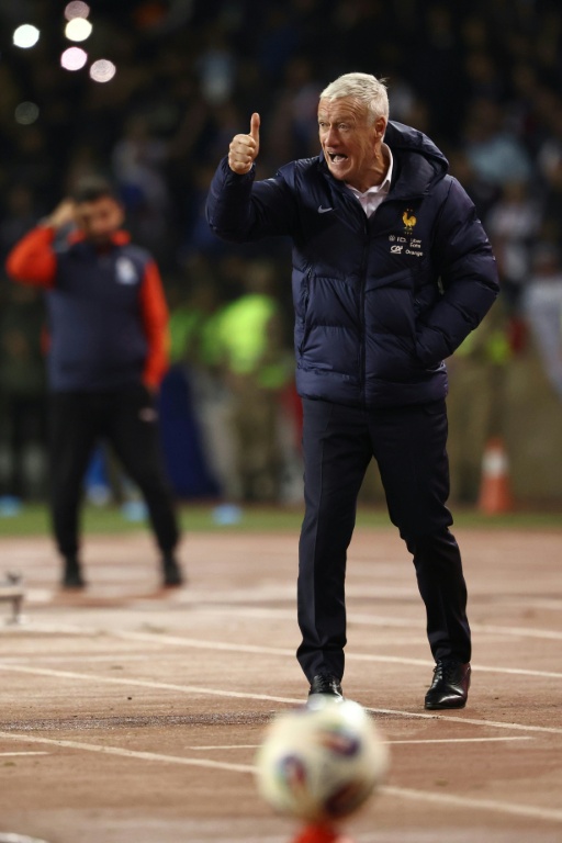 Le sélectionneur des Bleus Didier Deschamps lors de la victoire française 3-1 en Azerbaïdjan, le 16 novembre 2025 à Bakou