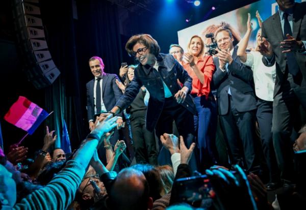 Rachida Dati, candidate LR et MoDem aux municipales à Paris, lors d'un meeting de campagne le 12 mars