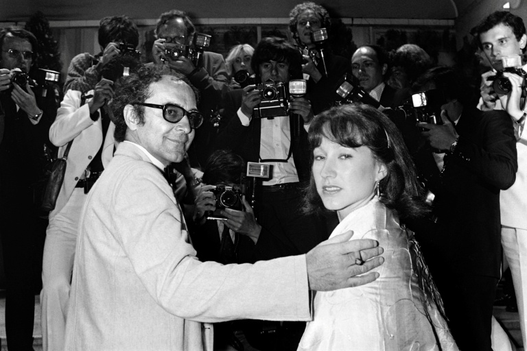 L'actrice française Nathalie Baye (D) et le réalisateur Jean-Luc Godard, le 22 mai 1980 lors du 33e Festival de Cannes  