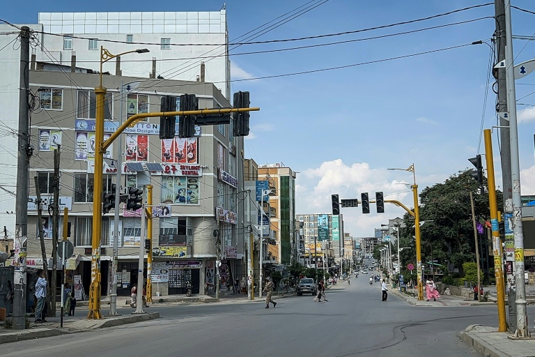 Des rues de Mekele, après la prise de contrôle d'aéroports de la région par les rebelles tigréens, le 23 septembre 2026 en Ethiopie