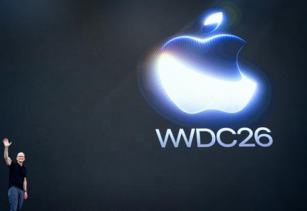 Le PDG d'Apple, Tim Cook, lors de l dernière conférence mondiale des développeurs Apple (WWDC) à l'Apple Park de Cupertino, en Californie, le 8 juin 2026