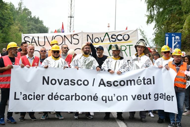 Les salariés de l'aciériste Novasco (ex-Ascometal), manifestant à Hagondange, le 4 septembre 2025. 