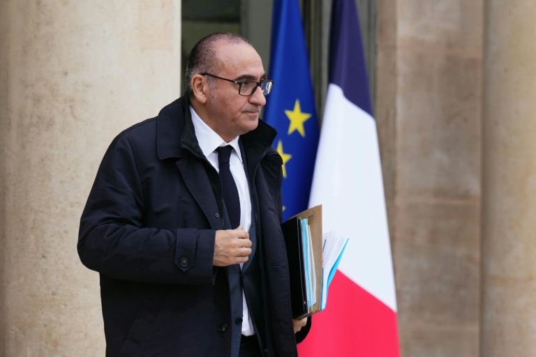 Le ministre de l'Intérieur, Laurent Nuñez à la sortie de l'Elysée, le 17 décembre 2025 à Paris