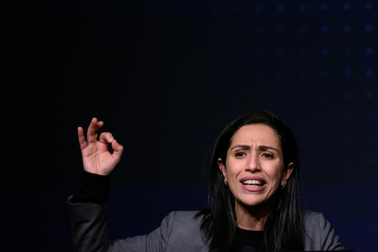 La Haute-commissaire à l'enfance Sarah El-Haïry lors d'un meeting de soutien à un candidat LR aux élections municipales, le 14 janvier 2026 à Nantes