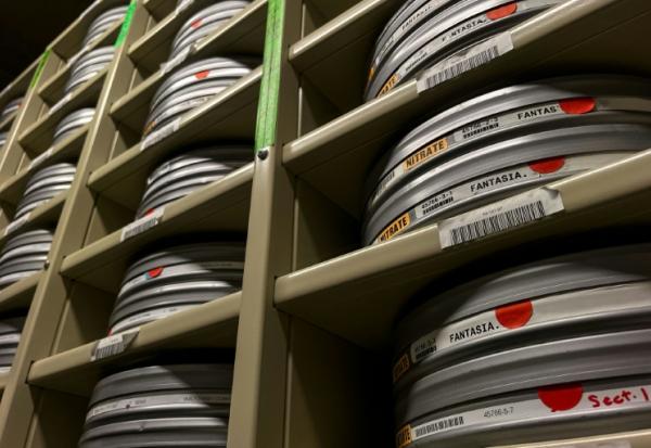 Des bobines de films dans la chambre forte de films nitrate du Centre national de conservation audiovisuelle de la Bibliothèque du Congrès à Culpeper, en Virginie, le 2 avril 2026