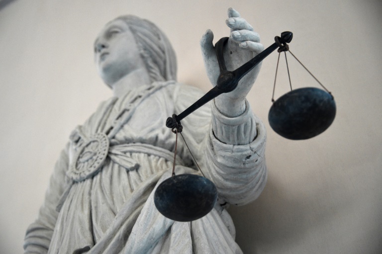 Première peine de prison ferme dans le scandale du périscolaire parisien